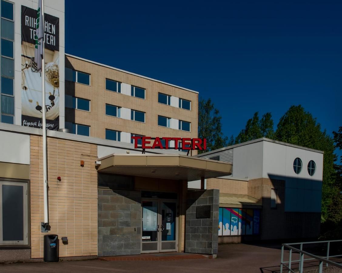 Отель Teatterihotelli Riihimäki Рийхимяки-21
